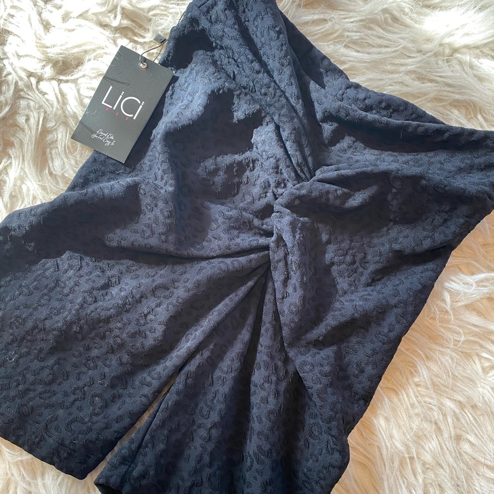 LiCi high waisted scrunch Midnight Cheetah shorts